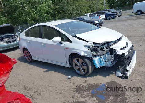 2013 Toyota Prius Three Se из США, поврежденный, VIN JTDKN3DU7D5577321